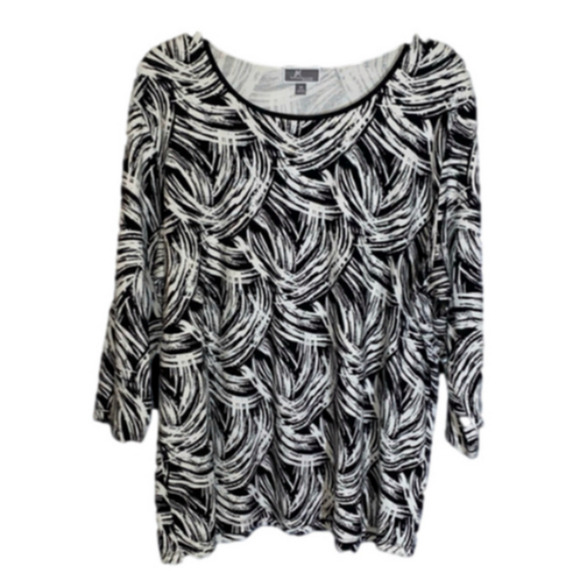 JM Collection Black White Abstract Pullover Plus Size 2X - Picture 1 of 5